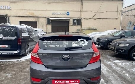 Hyundai Solaris II рестайлинг, 2011 год, 850 000 рублей, 7 фотография