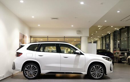 BMW X1, 2025 год, 5 850 000 рублей, 4 фотография