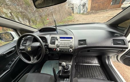 Honda Civic VIII, 2010 год, 700 000 рублей, 10 фотография