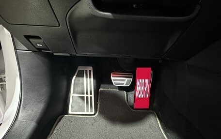 Lexus RX IV рестайлинг, 2022 год, 10 500 000 рублей, 26 фотография