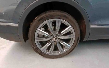 Volkswagen Tiguan II, 2022 год, 3 055 000 рублей, 11 фотография