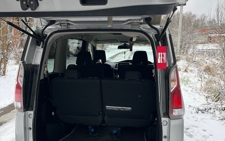 Nissan Serena IV, 2018 год, 2 100 000 рублей, 9 фотография