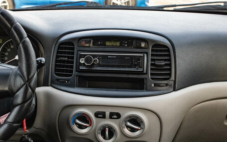 Hyundai Verna II, 2007 год, 369 000 рублей, 7 фотография