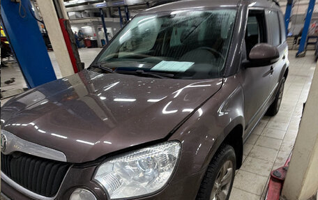 Skoda Yeti I рестайлинг, 2013 год, 999 000 рублей, 1 фотография