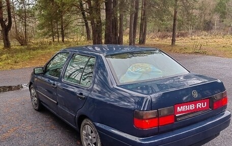 Volkswagen Vento, 1997 год, 200 000 рублей, 1 фотография