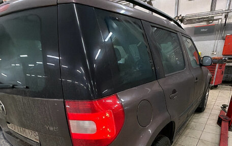 Skoda Yeti I рестайлинг, 2013 год, 999 000 рублей, 3 фотография