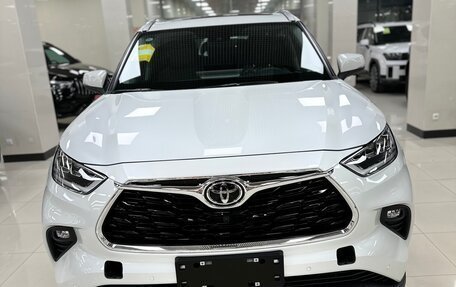 Toyota Highlander, 2025 год, 5 600 000 рублей, 1 фотография