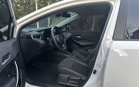 Toyota Corolla, 2024 год, 2 125 000 рублей, 10 фотография