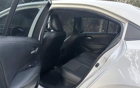 Toyota Corolla, 2024 год, 2 125 000 рублей, 9 фотография