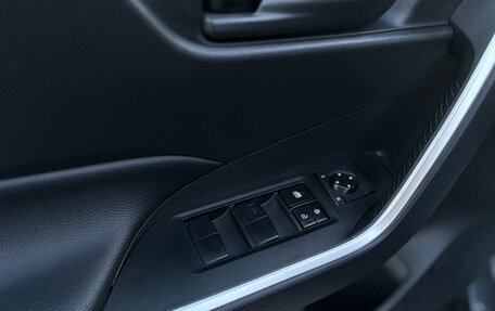 Toyota RAV4, 2019 год, 2 690 000 рублей, 18 фотография