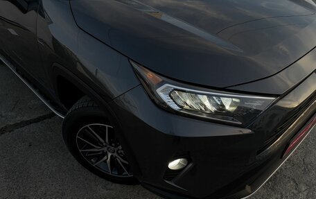 Toyota RAV4, 2019 год, 2 690 000 рублей, 22 фотография