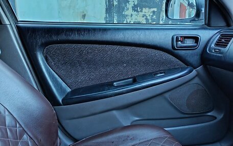 Toyota Caldina, 2000 год, 230 000 рублей, 39 фотография