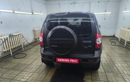 Chevrolet Niva I рестайлинг, 2017 год, 850 000 рублей, 4 фотография