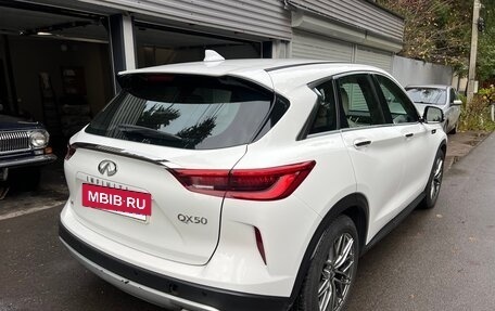 Infiniti QX50 II, 2018 год, 2 450 000 рублей, 5 фотография