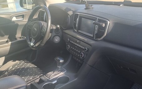 KIA Sportage IV рестайлинг, 2017 год, 2 000 000 рублей, 6 фотография