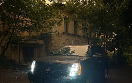 Cadillac Escalade III, 2011 год, 2 500 000 рублей, 4 фотография