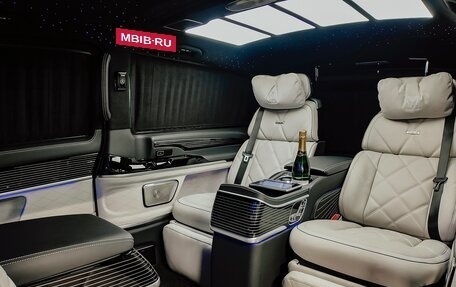 Mercedes-Benz V-Класс, 2025 год, 35 880 000 рублей, 3 фотография