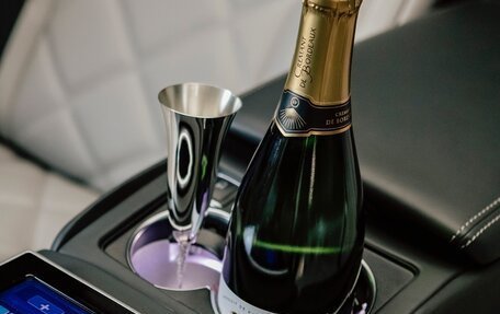 Mercedes-Benz V-Класс, 2025 год, 35 880 000 рублей, 12 фотография