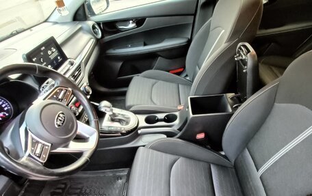 KIA Cerato IV, 2019 год, 1 960 000 рублей, 13 фотография