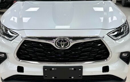 Toyota Highlander, 2025 год, 5 600 000 рублей, 18 фотография