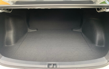 Toyota Corolla, 2024 год, 3 050 000 рублей, 13 фотография