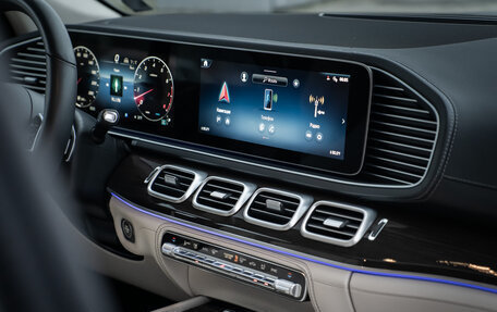 Mercedes-Benz GLS, 2023 год, 14 700 000 рублей, 34 фотография