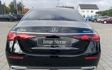 Mercedes-Benz E-Класс, 2025 год, 9 500 000 рублей, 3 фотография