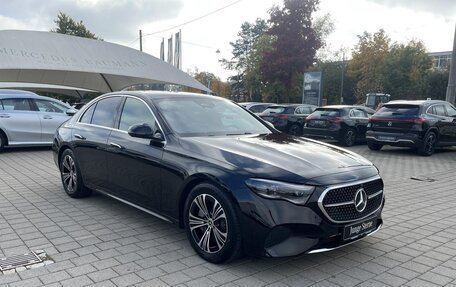 Mercedes-Benz E-Класс, 2025 год, 9 500 000 рублей, 4 фотография