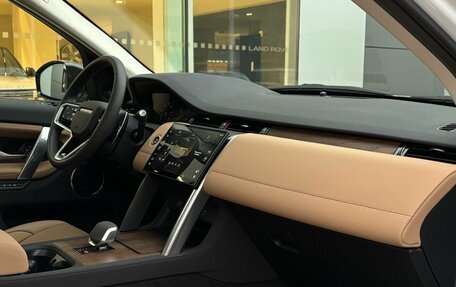 Land Rover Discovery Sport I рестайлинг, 2025 год, 6 840 000 рублей, 3 фотография