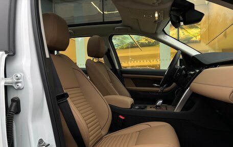 Land Rover Discovery Sport I рестайлинг, 2025 год, 6 840 000 рублей, 27 фотография