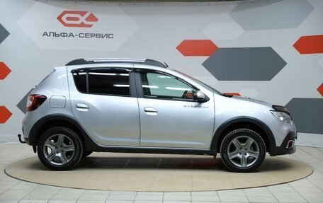 Renault Sandero II рестайлинг, 2020 год, 1 130 000 рублей, 4 фотография