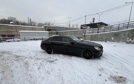 Mercedes-Benz E-Класс, 2010 год, 1 600 000 рублей, 2 фотография