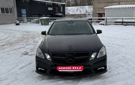 Mercedes-Benz E-Класс, 2010 год, 1 600 000 рублей, 4 фотография