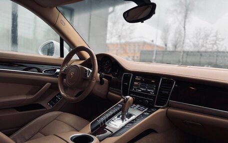 Porsche Panamera II рестайлинг, 2012 год, 2 299 000 рублей, 11 фотография