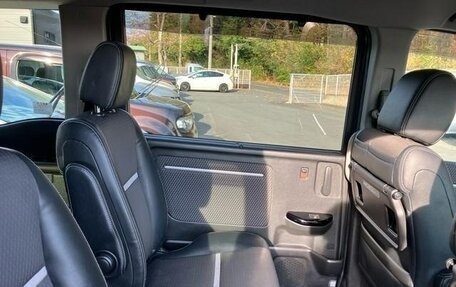 Honda Stepwgn IV, 2016 год, 1 550 000 рублей, 19 фотография