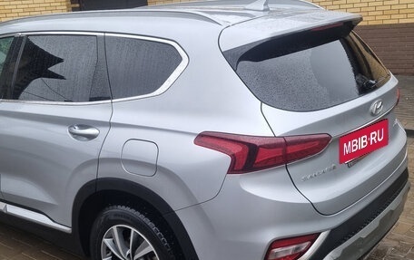 Hyundai Santa Fe IV, 2018 год, 3 045 000 рублей, 3 фотография