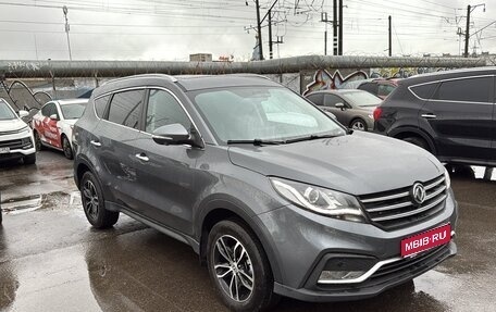 DongFeng 580 I, 2024 год, 1 570 000 рублей, 1 фотография