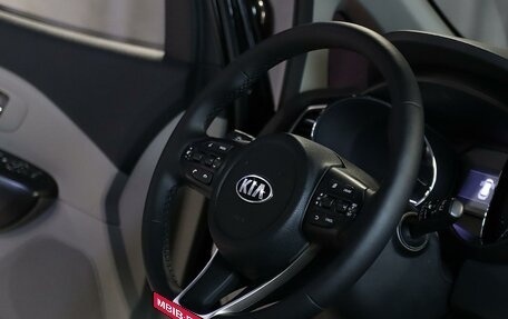 KIA Carnival III, 2018 год, 2 419 000 рублей, 9 фотография