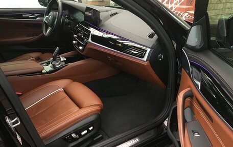 BMW 5 серия, 2019 год, 4 800 000 рублей, 12 фотография