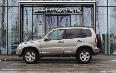 Chevrolet Niva I рестайлинг, 2012 год, 650 000 рублей, 2 фотография