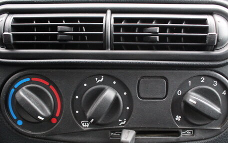 Chevrolet Niva I рестайлинг, 2012 год, 650 000 рублей, 14 фотография