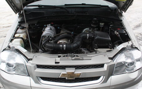 Chevrolet Niva I рестайлинг, 2012 год, 650 000 рублей, 20 фотография