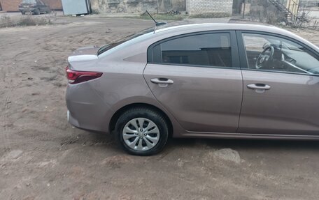 KIA Rio IV, 2021 год, 1 700 000 рублей, 8 фотография