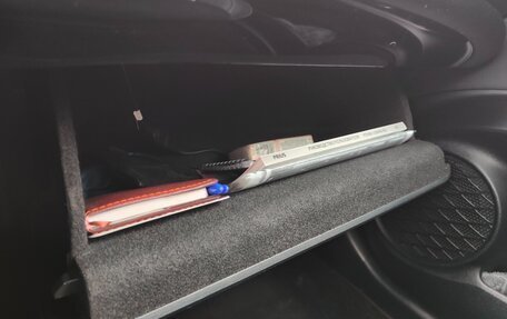 Toyota Prius IV XW50, 2017 год, 2 350 000 рублей, 27 фотография