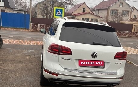 Volkswagen Touareg III, 2018 год, 3 300 000 рублей, 13 фотография