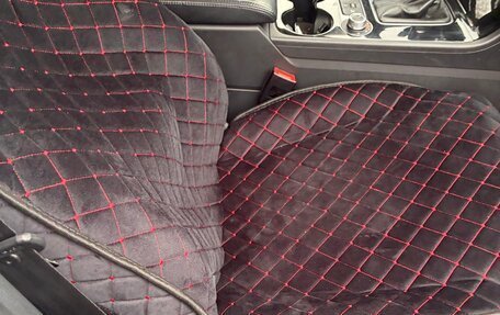 Volkswagen Touareg III, 2018 год, 3 300 000 рублей, 26 фотография