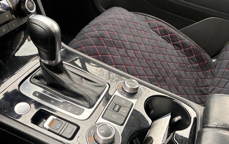 Volkswagen Touareg III, 2018 год, 3 300 000 рублей, 21 фотография