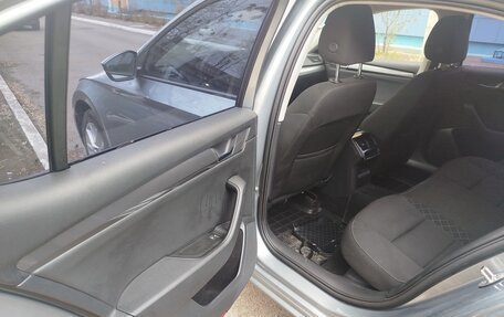 Skoda Superb III рестайлинг, 2018 год, 1 652 000 рублей, 6 фотография