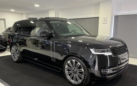 Land Rover Range Rover IV рестайлинг, 2023 год, 29 990 000 рублей, 3 фотография