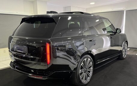 Land Rover Range Rover IV рестайлинг, 2023 год, 29 990 000 рублей, 4 фотография